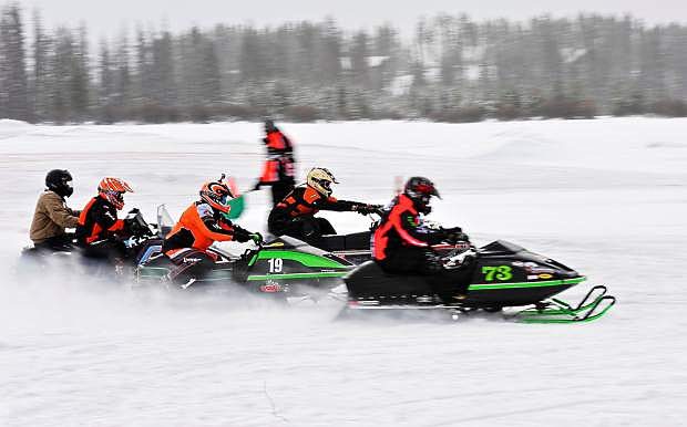 snowmobile racing