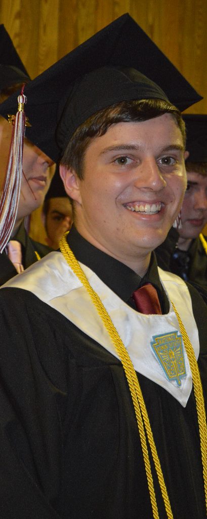 mlhs grad 17