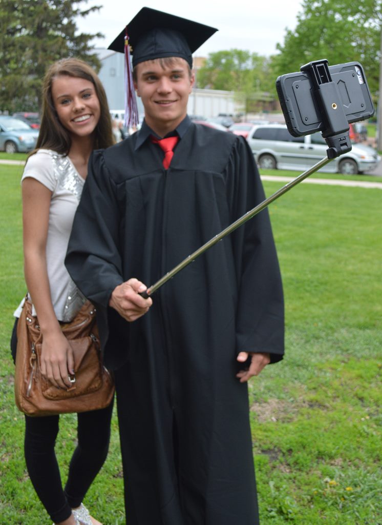 mlhs grad 27