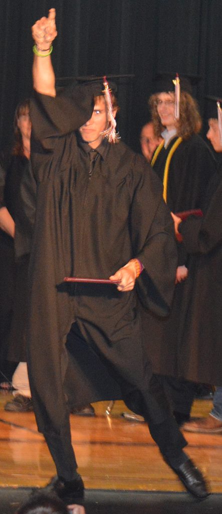 mlhs grad 9