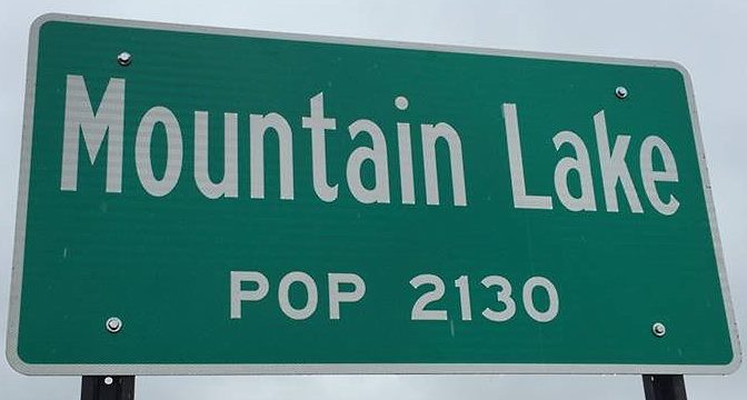 new mountain lake signs