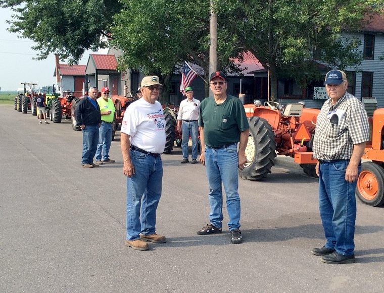 2015 sizzler tractorcade 2
