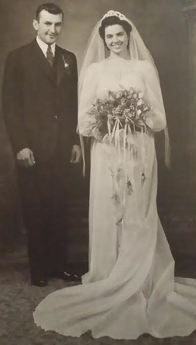 JOHN AND MABEL Pankratz