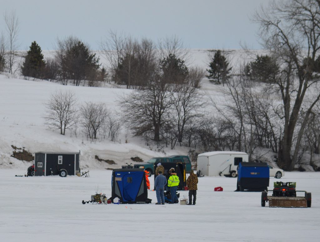 ice fishing 2016 4