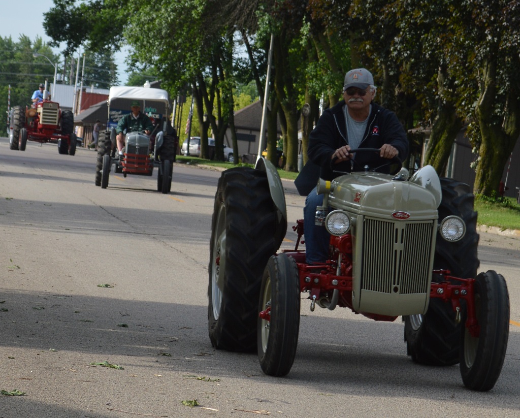 pow wow tractorcade 2